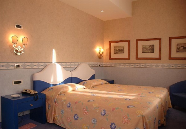 Hotel Colombia image 21